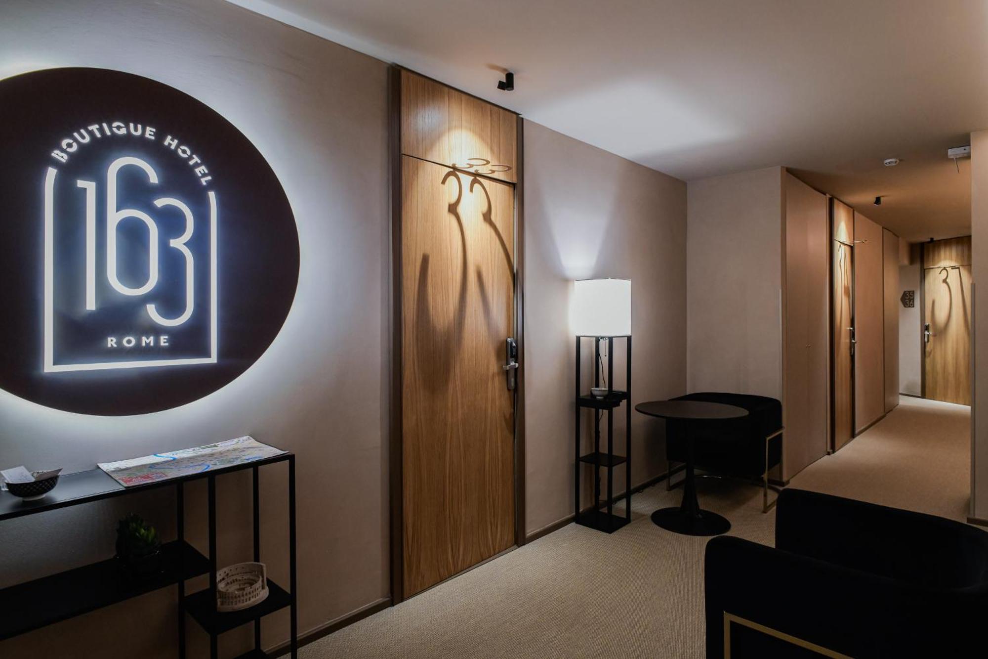 163 Boutique Roma