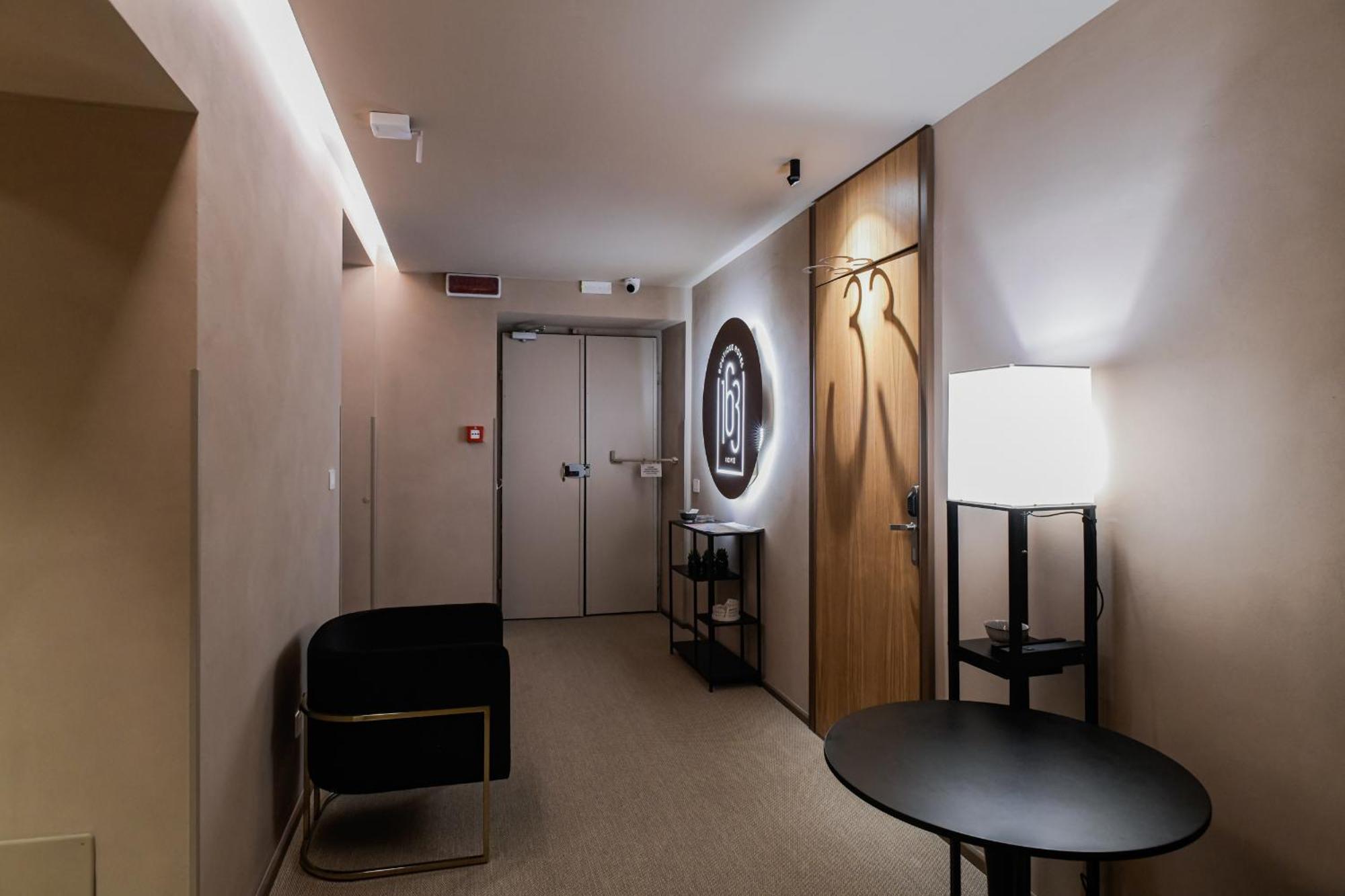 163 Boutique Roma